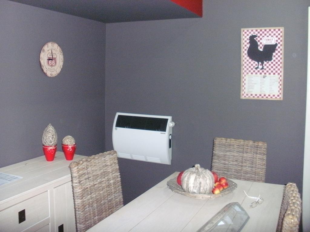 Gite Du Vieux Pommier Ербемон Екстериор снимка